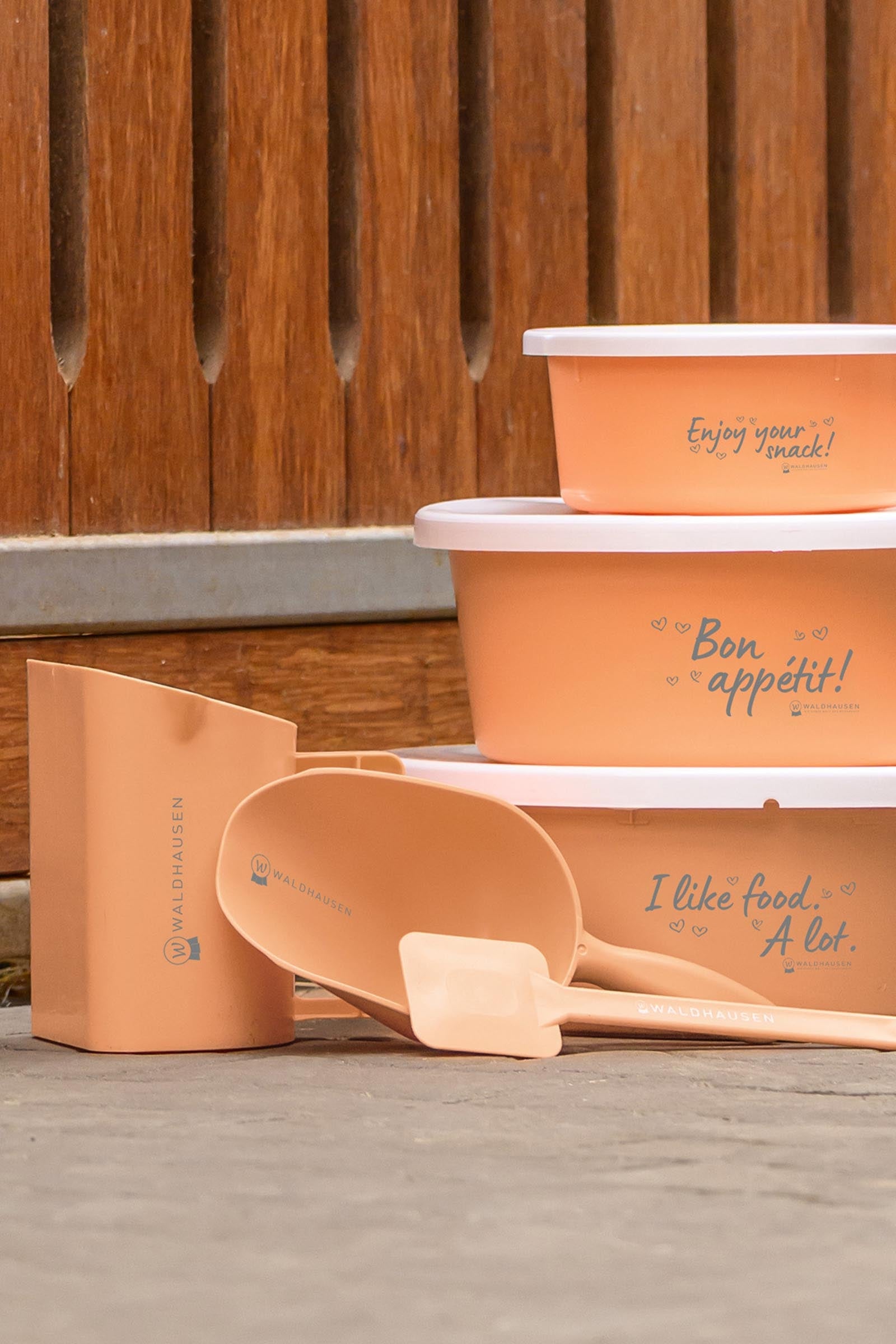 Waldhausen Feed Scoop (2L) Horse Feeders & Waterers
