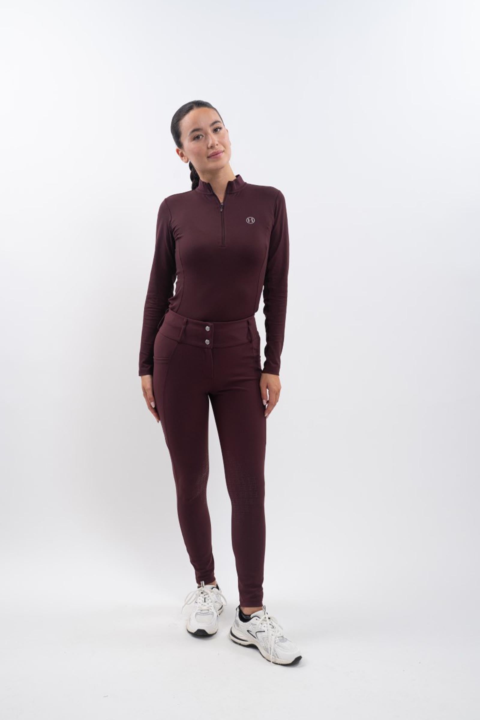 Model shot 2