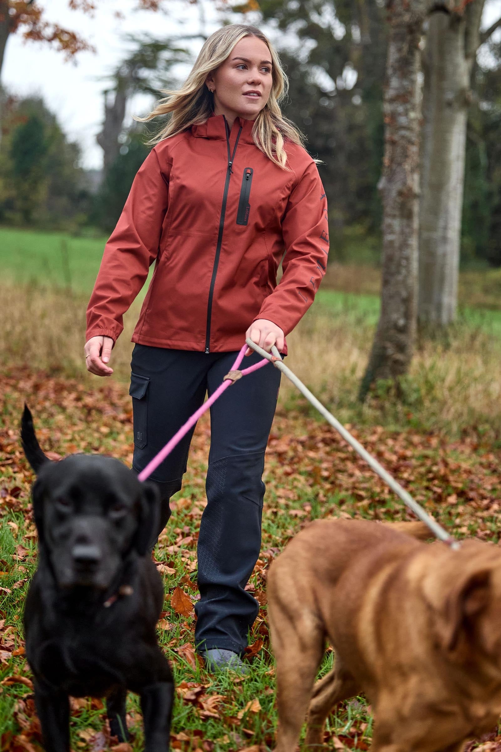 LeMieux Athena Women´s Waterproof Lightweight Jacket Women’s Riding Clothing