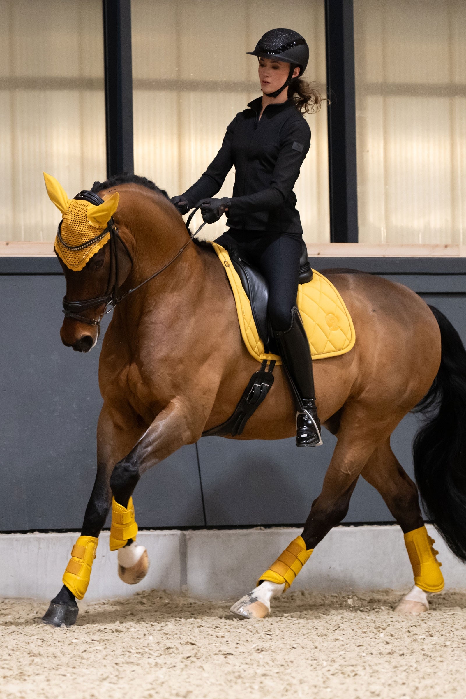 Eskadron Platinum 25 Faux Leather Tendon Boots Leg & Hoof Protection