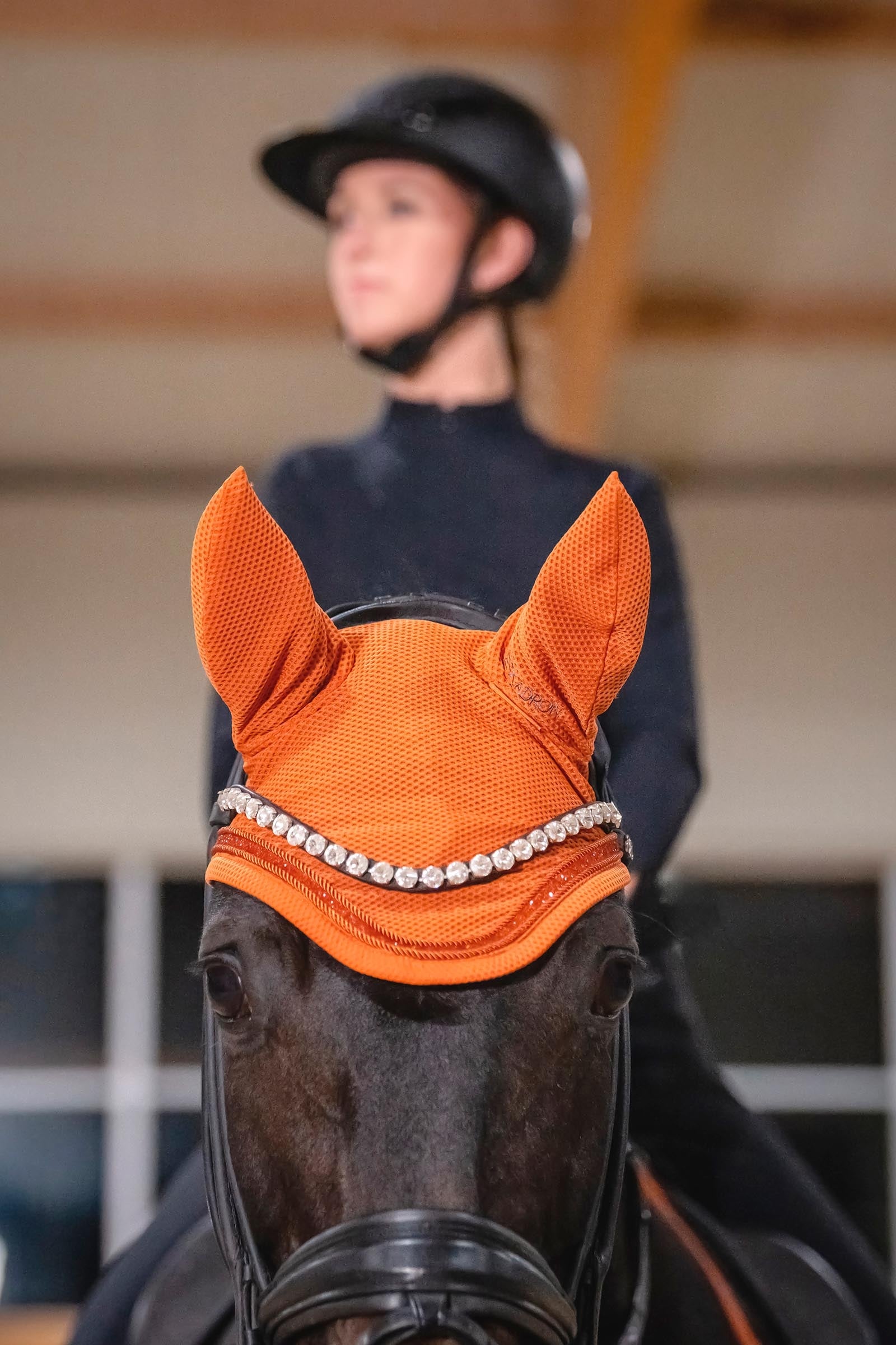 Eskadron Platinum 26 Dynairmesh Jewel Fly Hood Saddle Pads