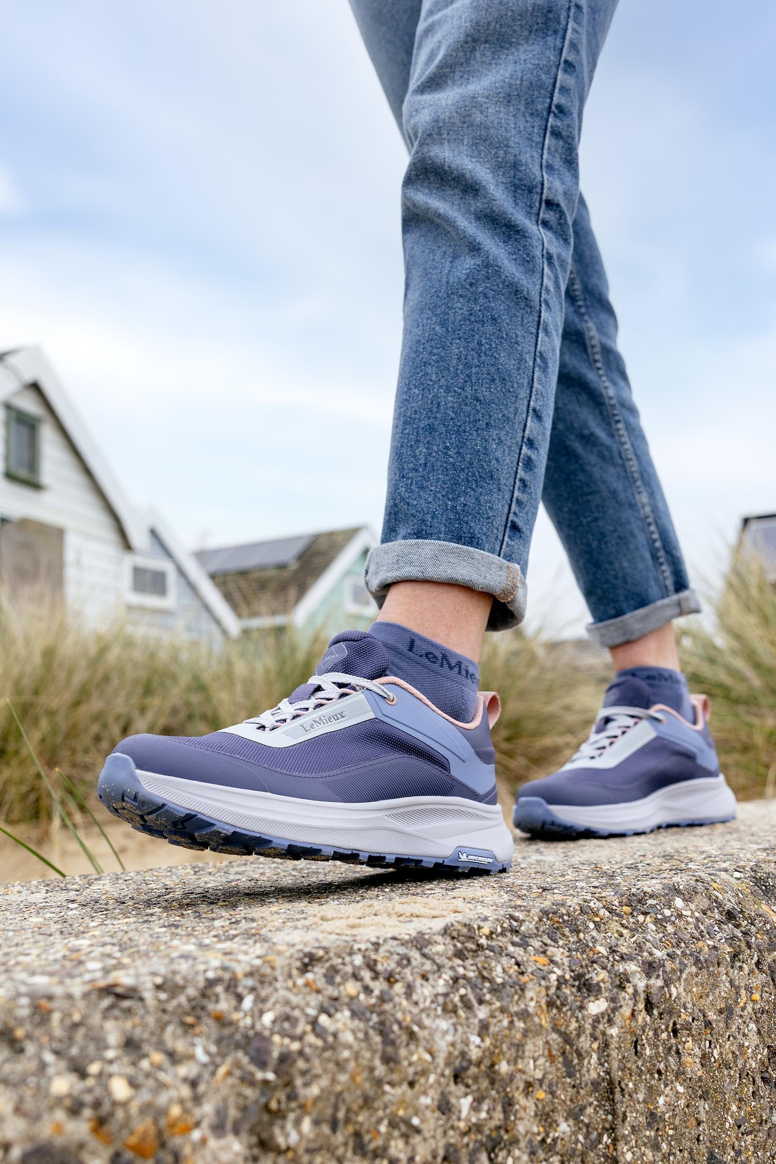 Lifestyle shot 1