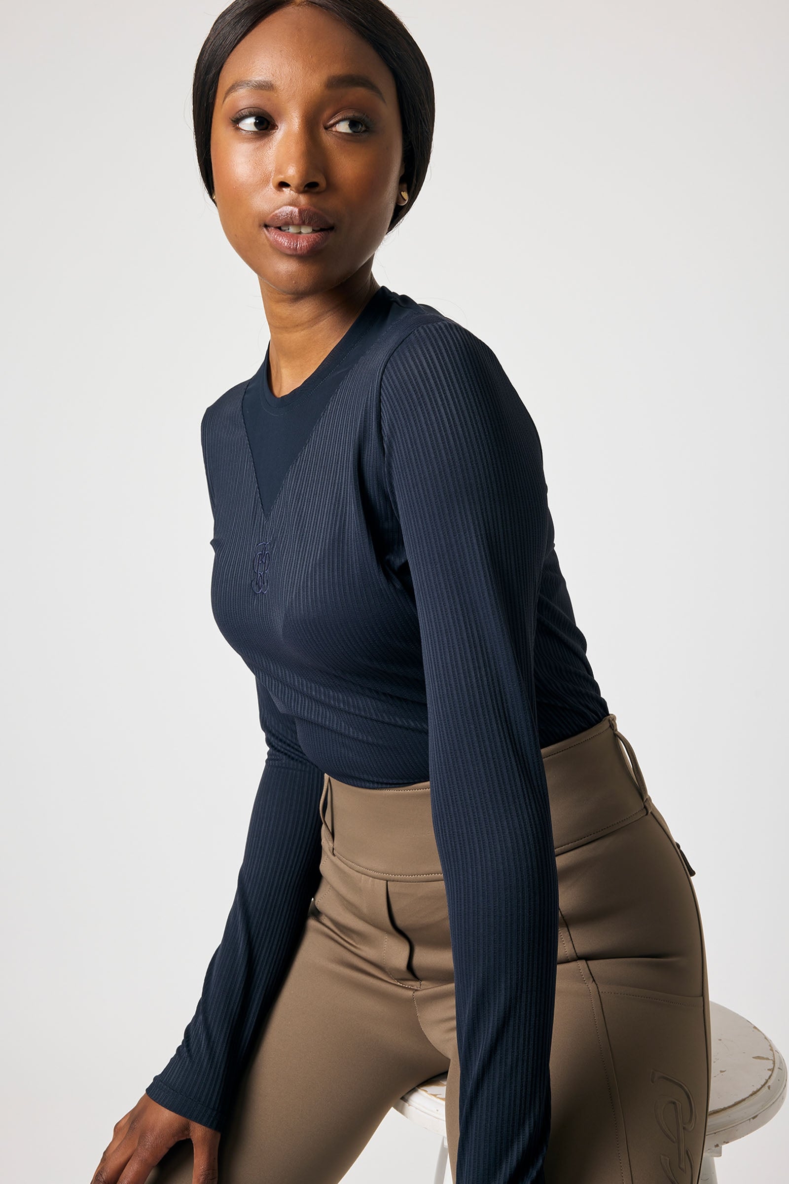 Model shot 3