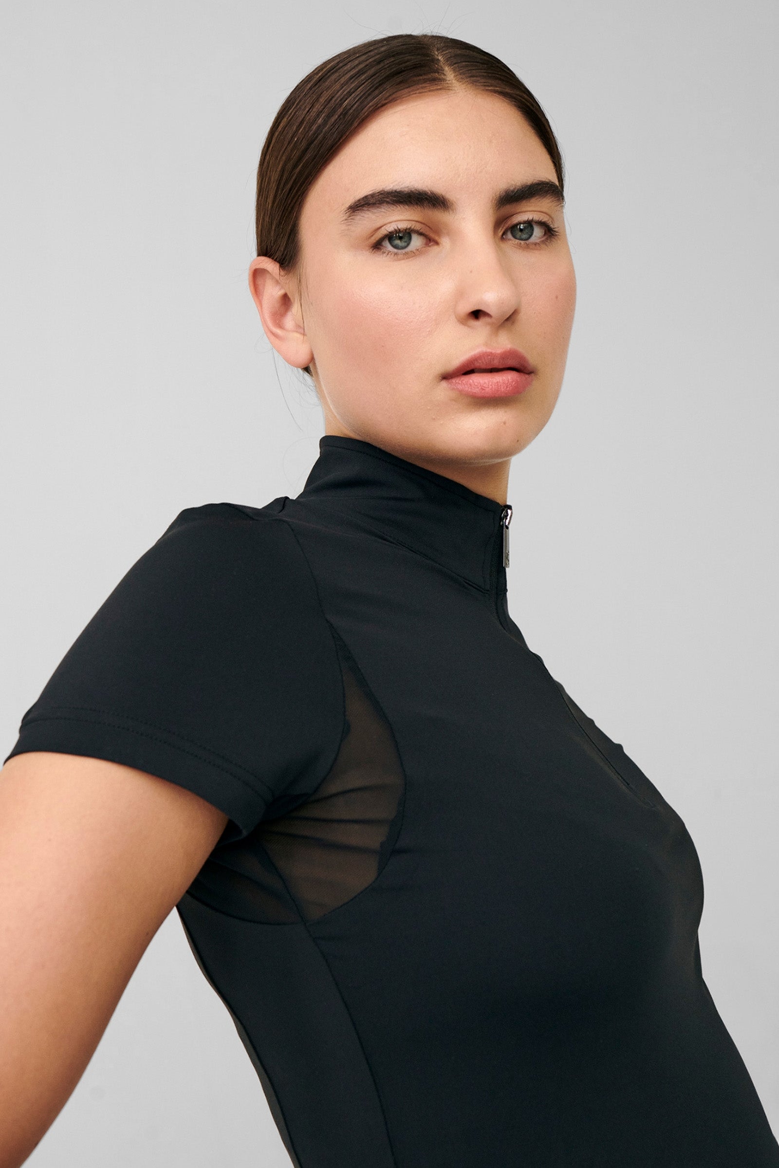 Model shot 2