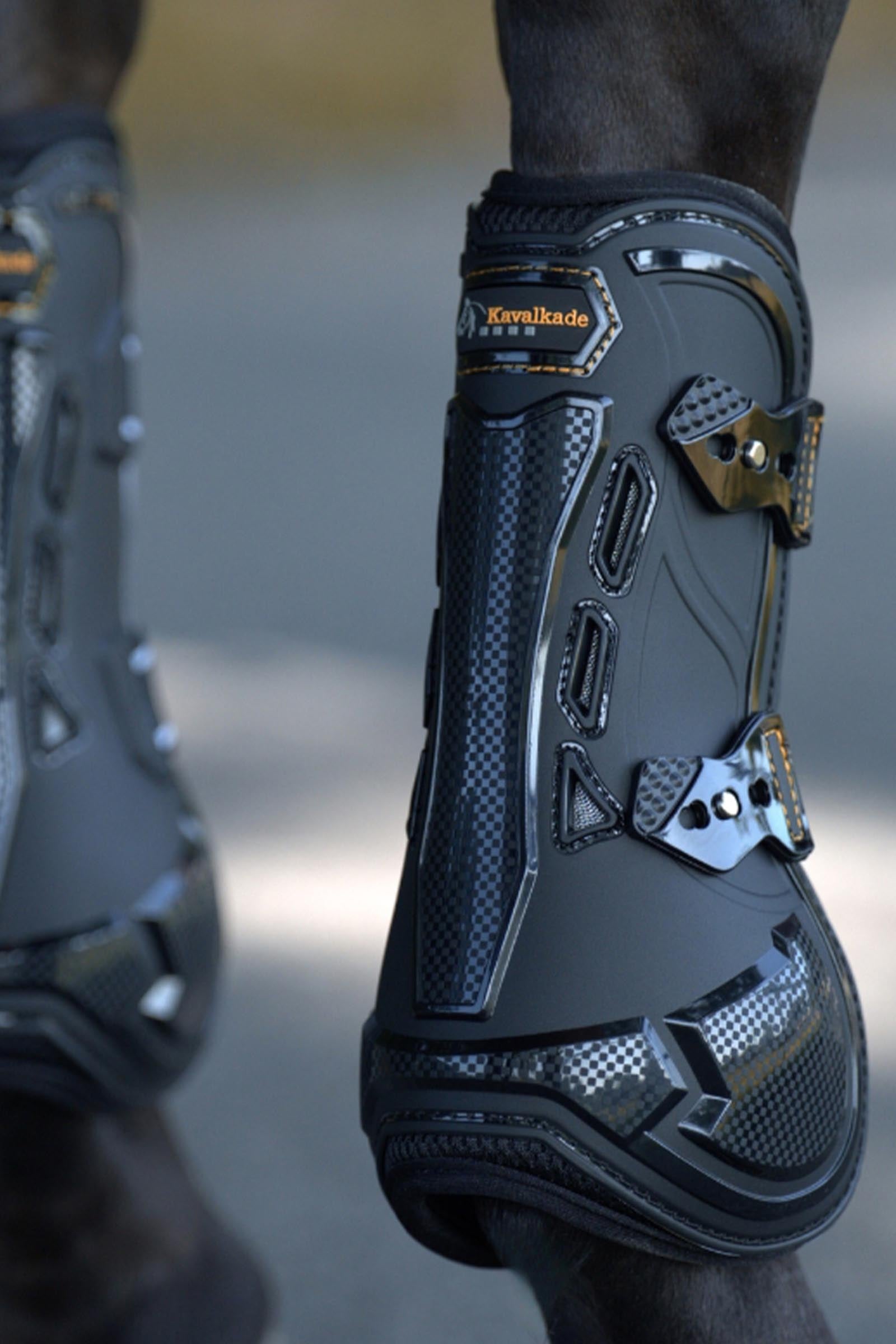 Kavalkade Breathe Brushing Boots With Mesh Leg & Hoof Protection