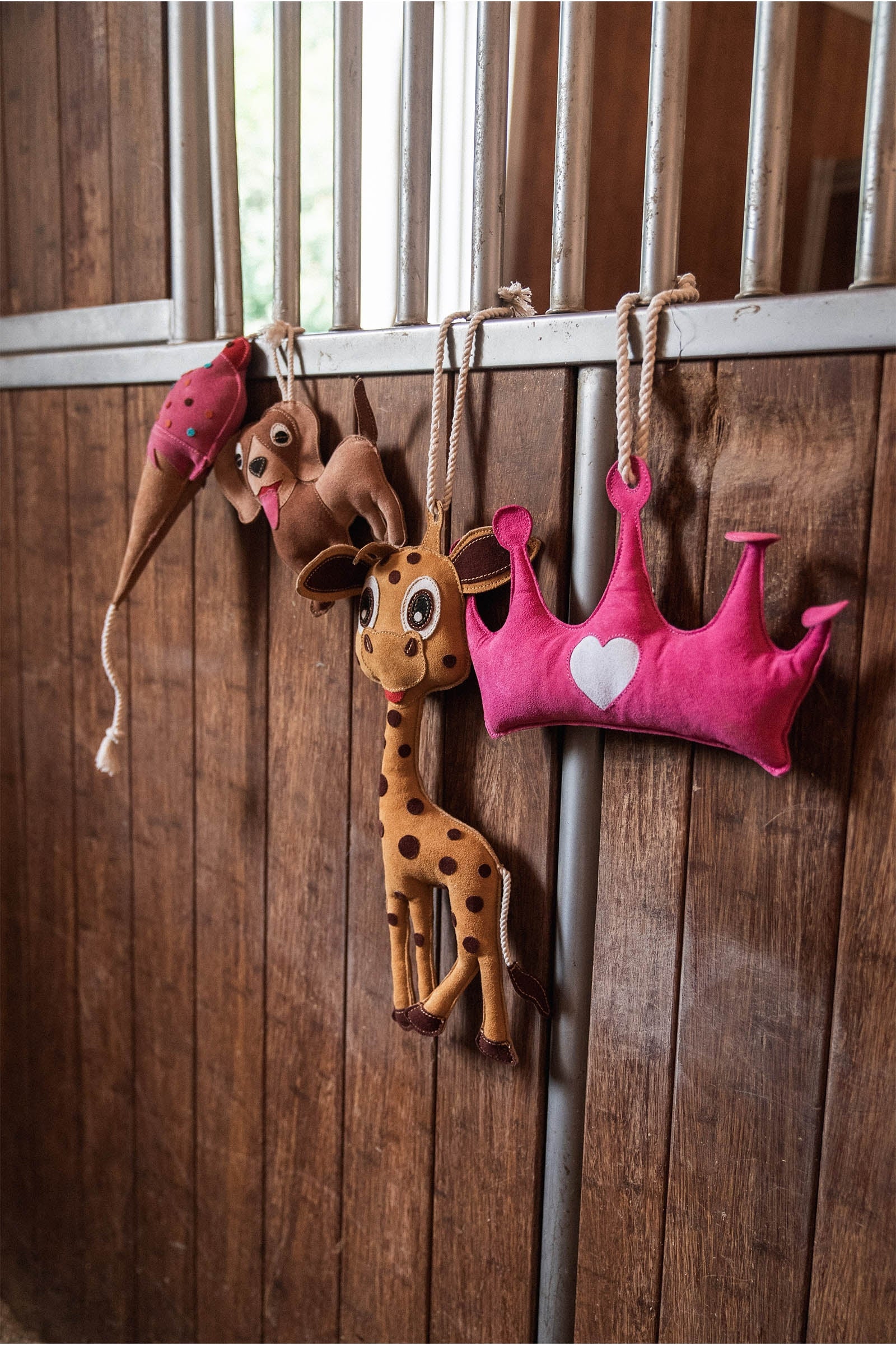 Horse Guard HorseGuard Giraffe Horse Toy Horse Toys & Riding Arena Supplies