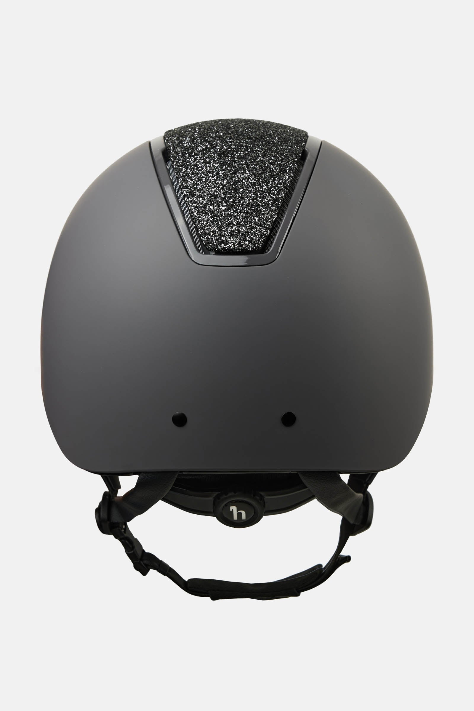 Pack shot 3