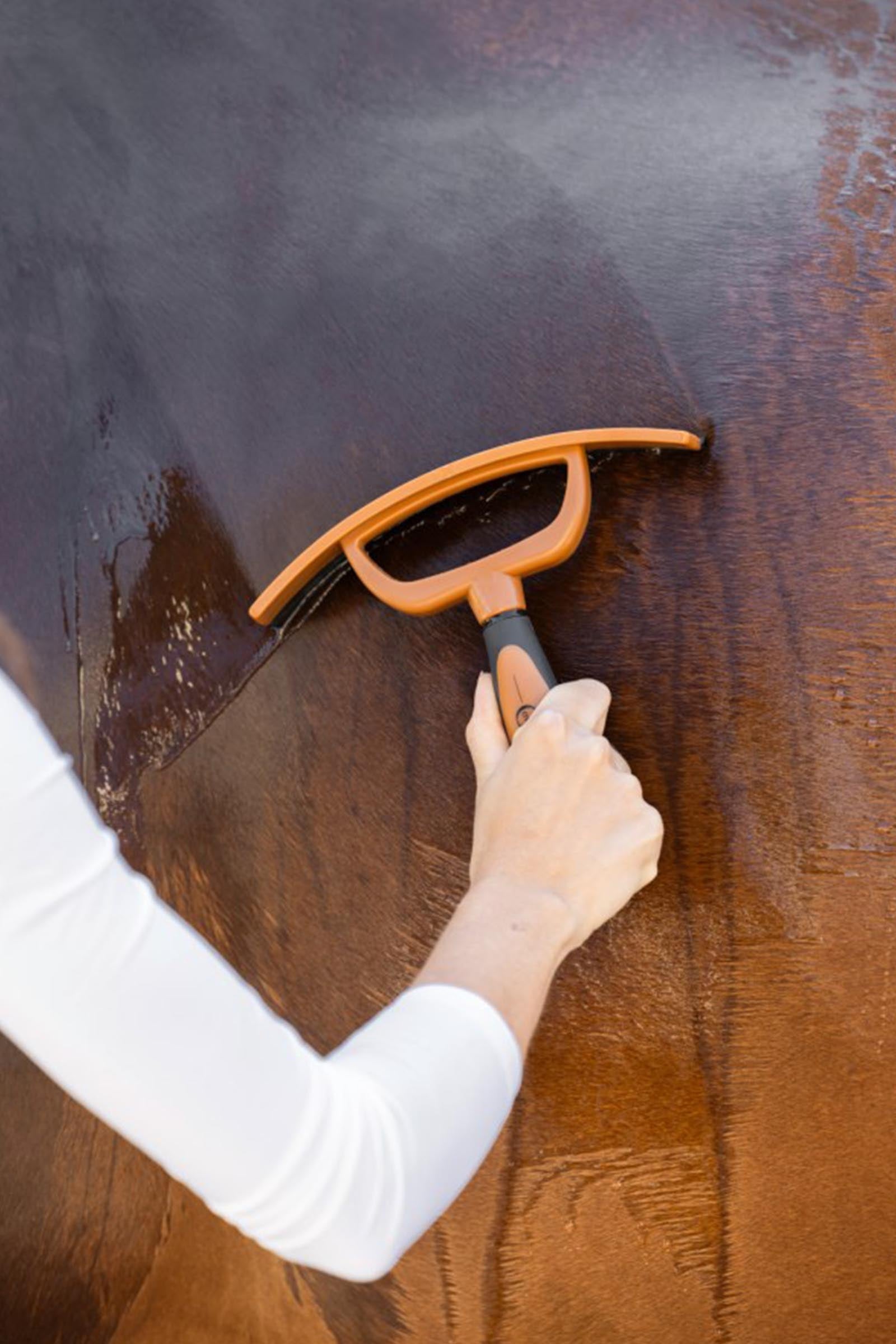 Covalliero 2K Sweat Scraper Horse Grooming Tools